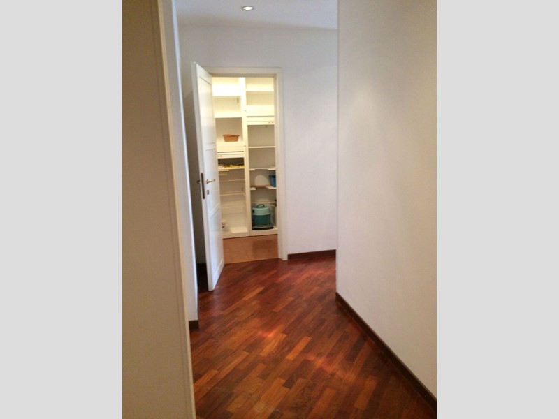 Appartamento in Affitto a Savona, 750&euro;, 120 m², arredato