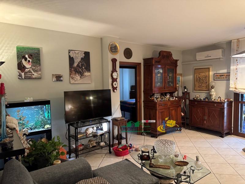 Quadrilocale in Vendita a Parma, 295'000&euro;, 120 m²