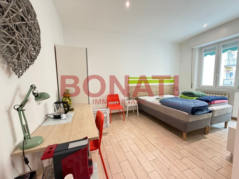 Trilocale in Vendita a La Spezia, zona Periferia Nord Ovest, 170'000&euro;, 74 m², arredato