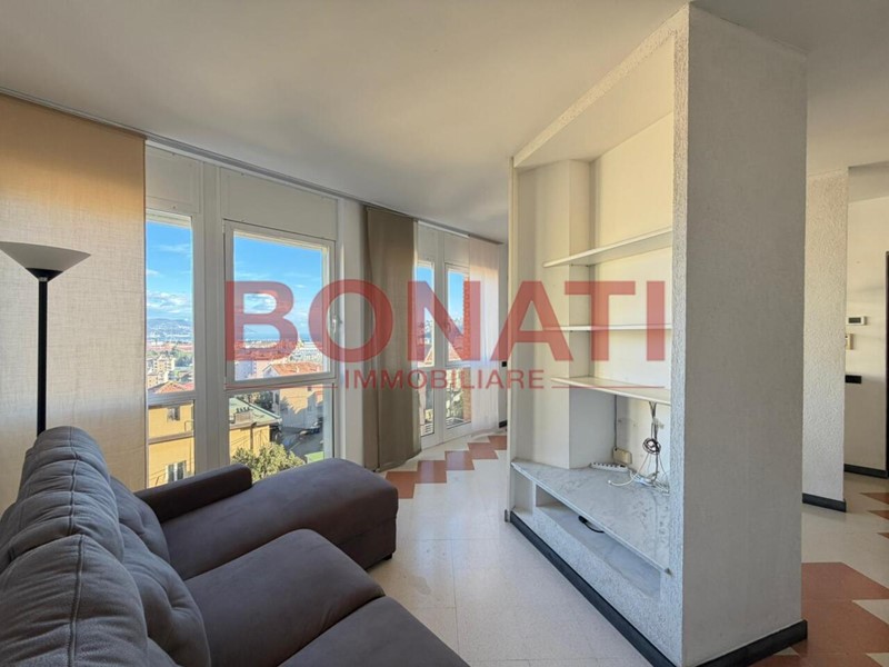 Appartamento in Affitto a La Spezia, zona Collina Ovest, 1'200&euro;, 112 m², arredato