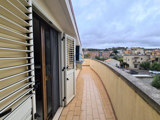 Trilocale in Affitto a Catanzaro, zona Catanzaro Lido, 500&euro;, 80 m², arredato