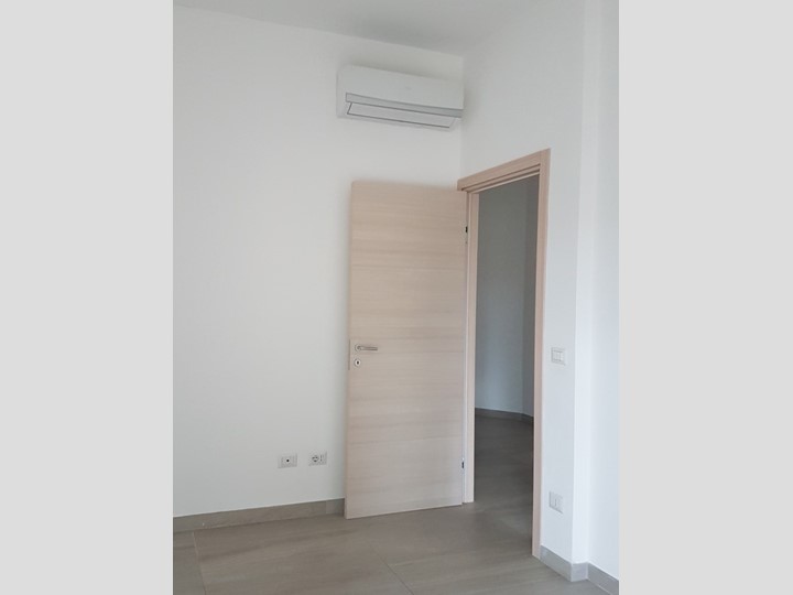 Trilocale in Affitto a Siracusa, zona Pizzuta Scala Greca, 580&euro;, 90 m²