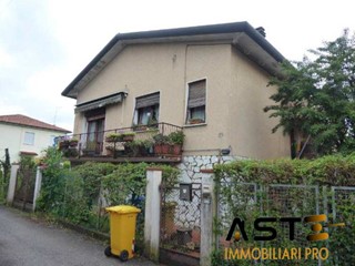 Appartamento in Vendita a Treviso, 78'000&euro;, 