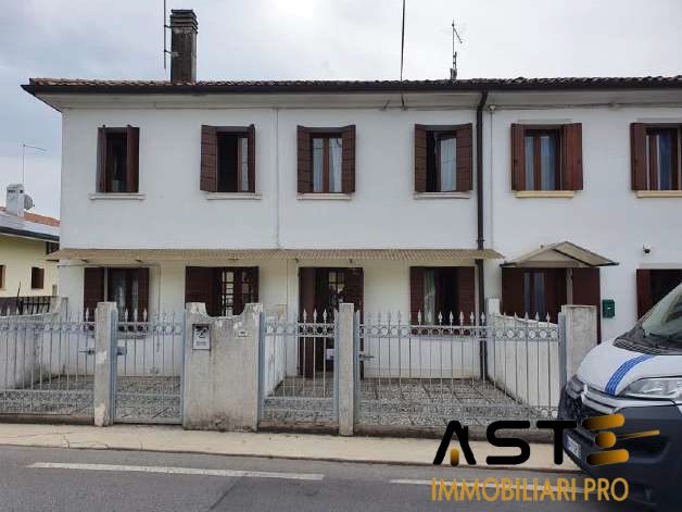 Appartamento in Vendita a Montebelluna, 76'500&euro;, 