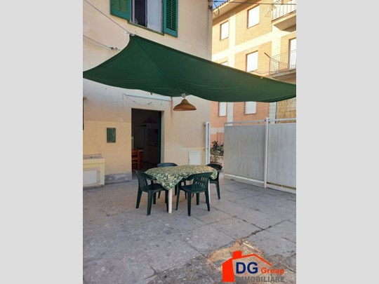 Quadrilocale in Vendita a Alcamo, 100'000&euro;, 100 m²