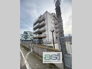 Trilocale in Vendita a Alba Adriatica, 130'000&euro;, 60 m²