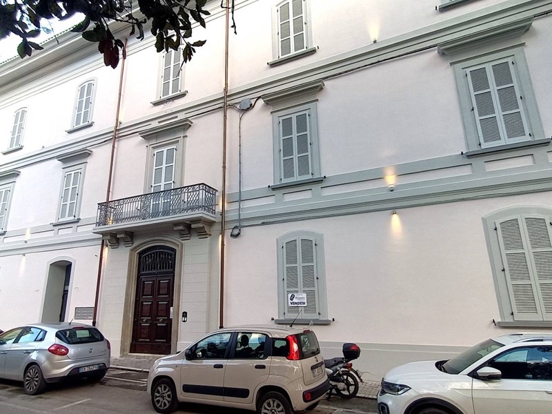 Appartamento in Vendita a Teramo, 345'000&euro;, 180 m²