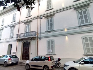 Appartamento in Vendita a Teramo, 345'000&euro;, 180 m²