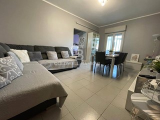 Quadrilocale in Vendita a Catania, 84'000&euro;, 85 m²