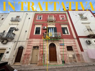 Appartamento in Vendita a Castellana Grotte, 80'000&euro;, 120 m²