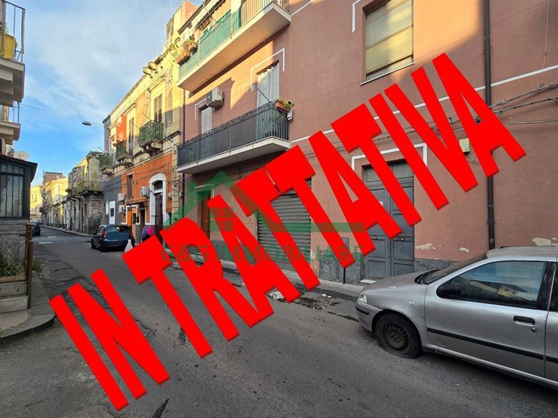 Trilocale in Vendita a Catania, 59'000&euro;, 78 m²
