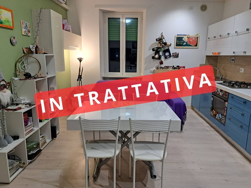 Trilocale in Vendita a Roma, 179'000&euro;, 63 m²