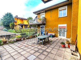 Quadrilocale in Vendita a Gandino, 85'000&euro;, 110 m²