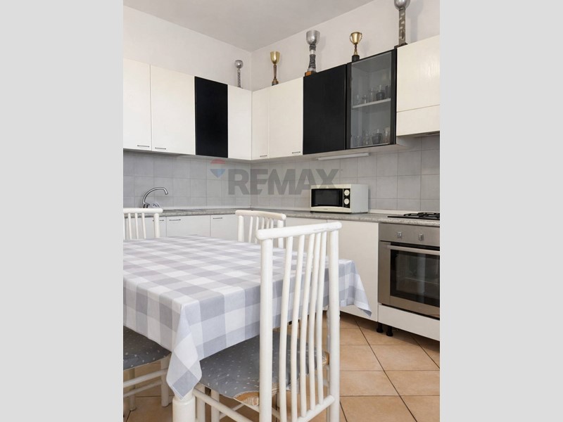 Quadrilocale in Vendita a Novara, 125'000&euro;, 118 m²