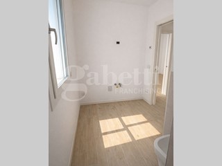 Trilocale in Vendita a Chioggia, 322'000&euro;, 100 m², con Box