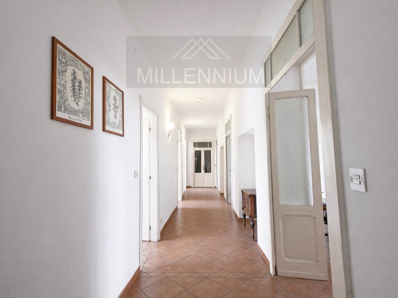 Appartamento in Affitto a Arona, 900&euro;, 120 m², arredato