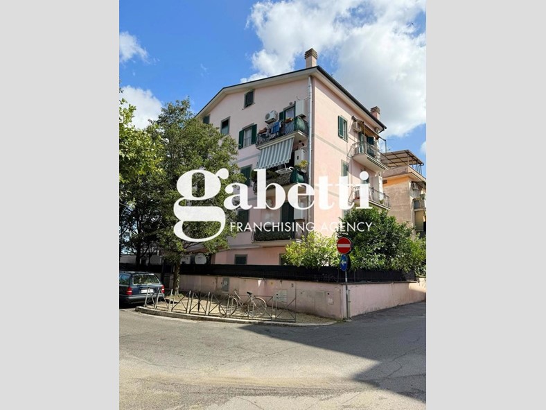 Monolocale in Vendita a Roma, 128'000&euro;, 41 m²