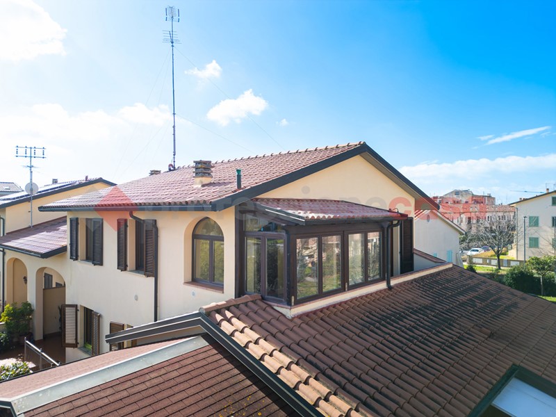 Quadrilocale in Vendita a Cecina, 289'000&euro;, 98 m², con Box
