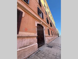 Bilocale in Vendita a Bari, 195'000&euro;, 75 m²