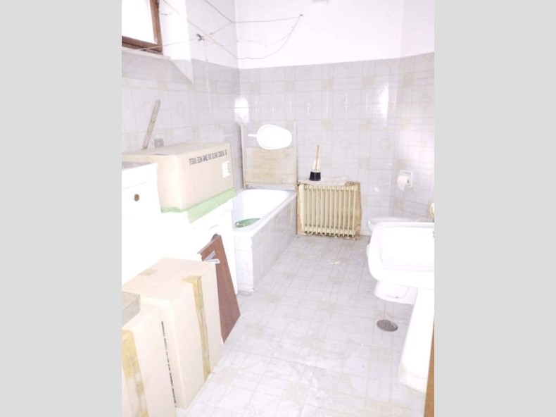 Bilocale in Vendita a Tagliacozzo, 44'000&euro;, 50 m²