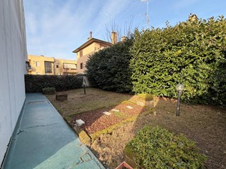 Appartamento in Affitto a Rovigo, 750&euro;, 60 m², arredato, con Box