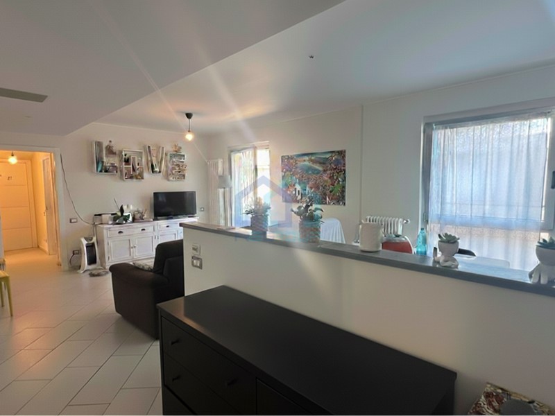 Appartamento in Vendita a Recco, 450'000&euro;, 94 m²