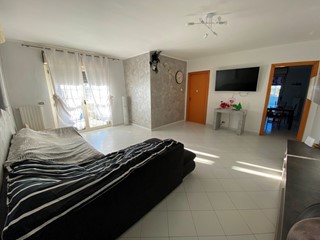 Trilocale in Vendita a Casamassima, 105'000&euro;, 85 m²