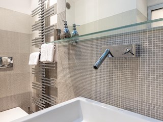 Appartamento in Affitto a Milano, zona repubblica, 1'800&euro;, 60 m², arredato