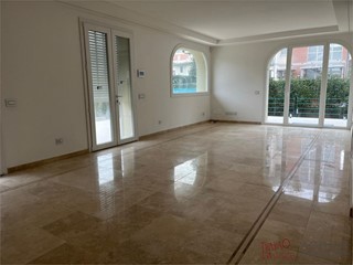 Appartamento in Vendita a Viareggio, 1'280'000&euro;, 200 m²