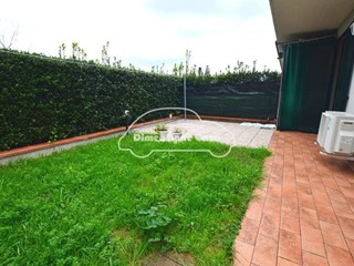 Trilocale in Vendita a Lucca, zona San Pietro a Vico, 175'000&euro;, 70 m², arredato