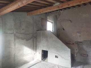 Quadrilocale in Vendita a Santa Maria a Monte, 120'000&euro;, 70 m², con Box
