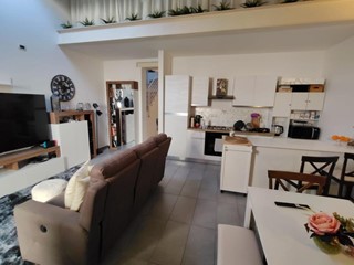 Trilocale in Vendita a Cascina, 165'000&euro;, 75 m²
