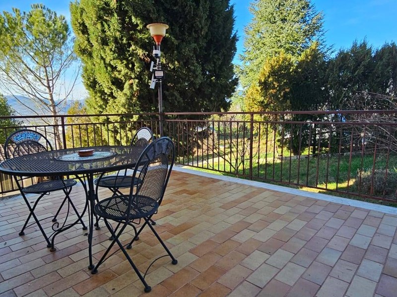 Appartamento in Vendita a L'Aquila, 205'000&euro;, 150 m²