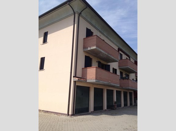 Trilocale in Affitto a Ferrara, 550&euro;, 70 m²
