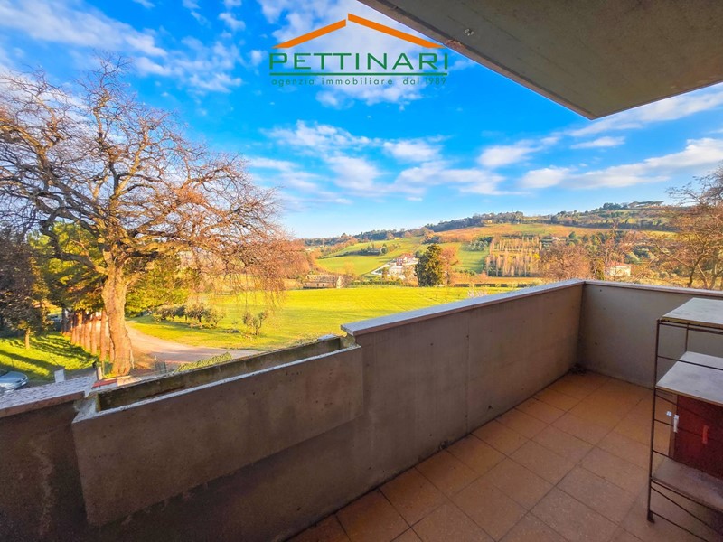 Trilocale in Vendita a Potenza Picena, 135'000&euro;, 67 m²