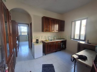 Appartamento in Vendita a Mercato San Severino, 40'000&euro;, 70 m²