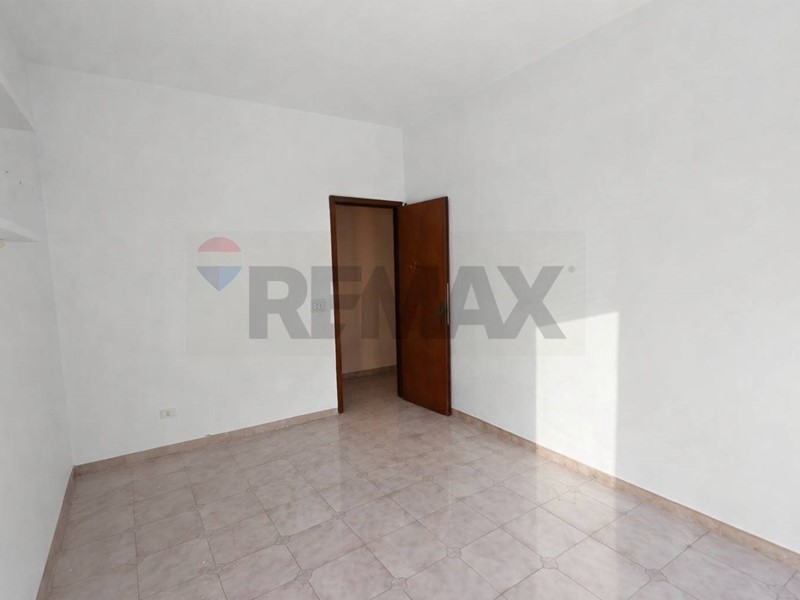 Appartamento in Vendita a Fiumefreddo di Sicilia, 110'000&euro;, 110 m²