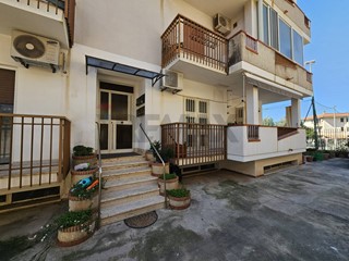 Appartamento in Vendita a Terrasini, 178'000&euro;, 130 m²