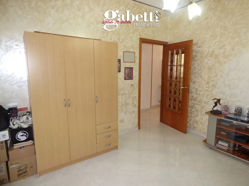 Appartamento in Vendita a Bagheria, 147'000&euro;, 153 m²