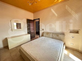 Trilocale in Vendita a Messina, 98'000&euro;, 70 m²