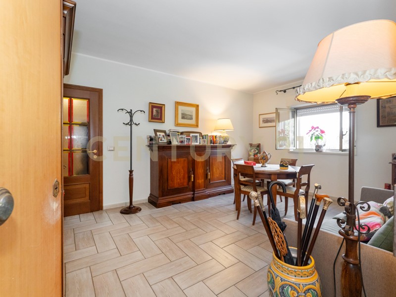 Trilocale in Vendita a Mascalucia, 168'000&euro;, 95 m², con Box