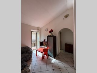 Quadrilocale in Vendita a Montorio Romano, 39'000&euro;, 70 m², arredato