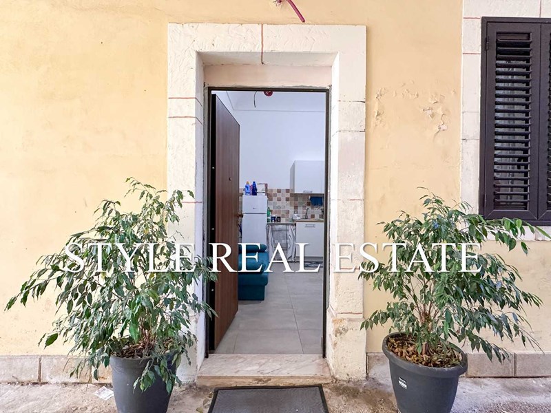 Trilocale in Vendita a Siracusa, zona Borgata, 115'000&euro;, 74 m²