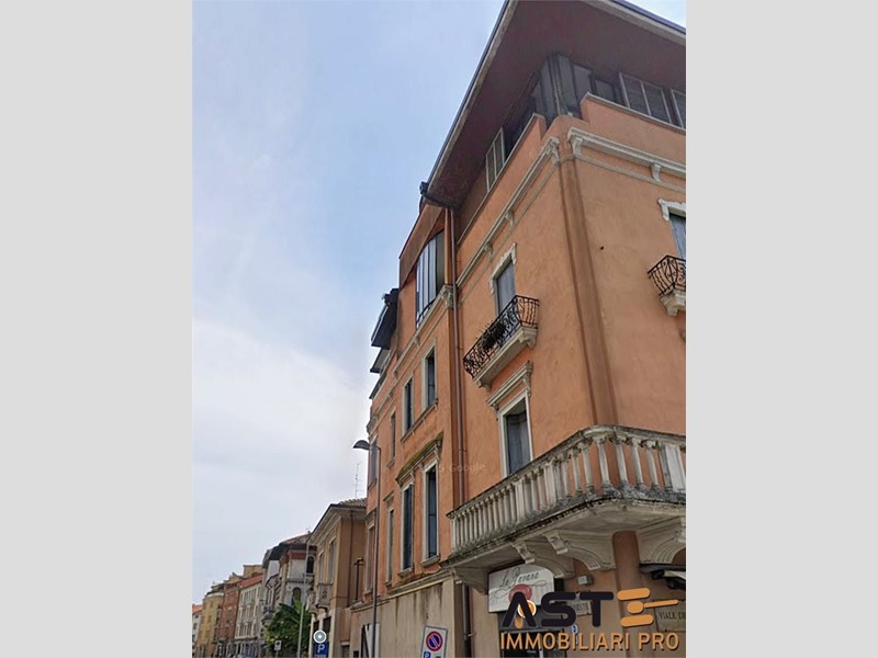 Bilocale in Vendita a Padova, 124'800&euro;, 64 m²