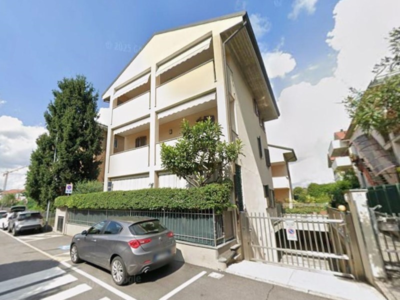Trilocale in Vendita a Bernareggio, 91'440&euro;, 81 m²