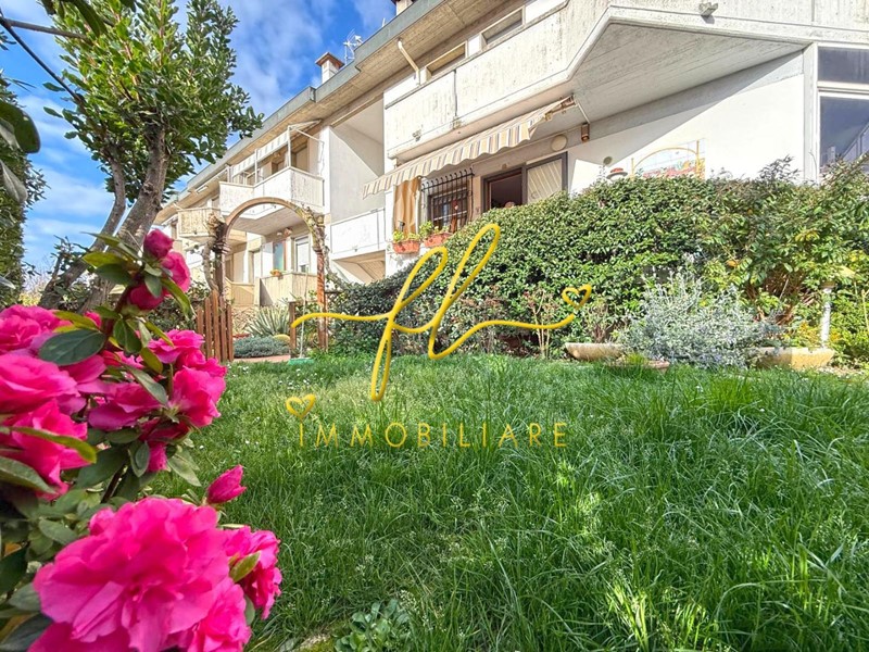 Appartamento in Vendita a Cecina, zona San Pietro In Palazzi, 395'000&euro;, 80 m²