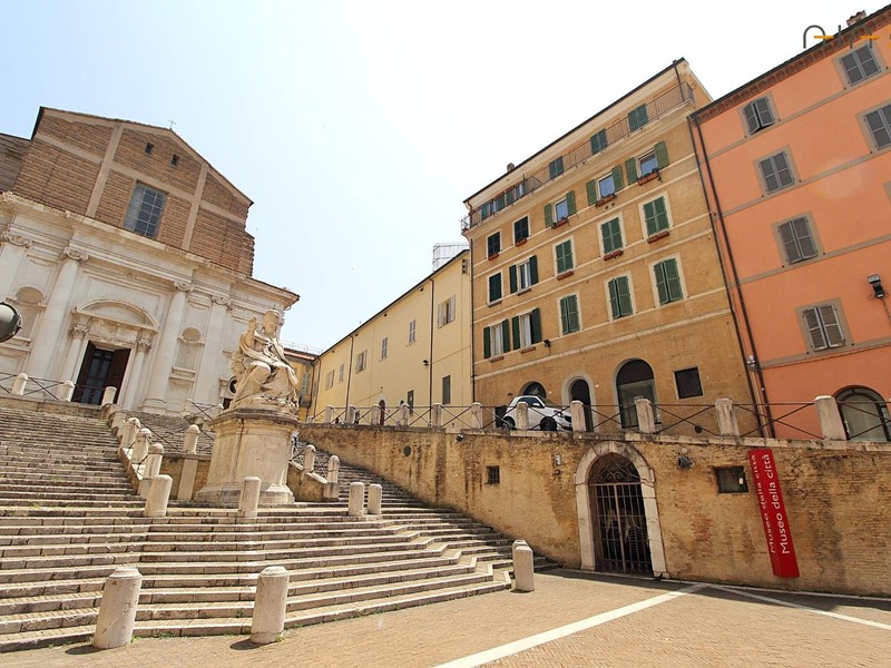 Bilocale in Vendita a Ancona, 110'000&euro;, 40 m²