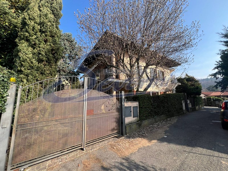 Bilocale in Affitto a Como, 1'000&euro;, 69 m²