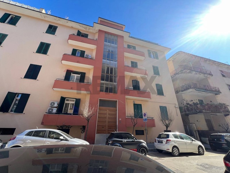 Trilocale in Vendita a Caserta, 109'000&euro;, 124 m²