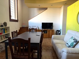 Quadrilocale in Affitto a Vicenza, 750&euro;, 91 m²